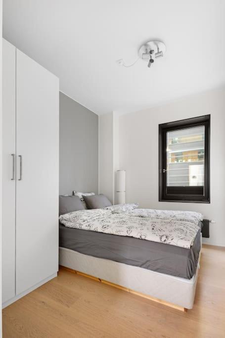 Modern 3Bed Room Sea View Apartment @ Oslo Barcode المظهر الخارجي الصورة