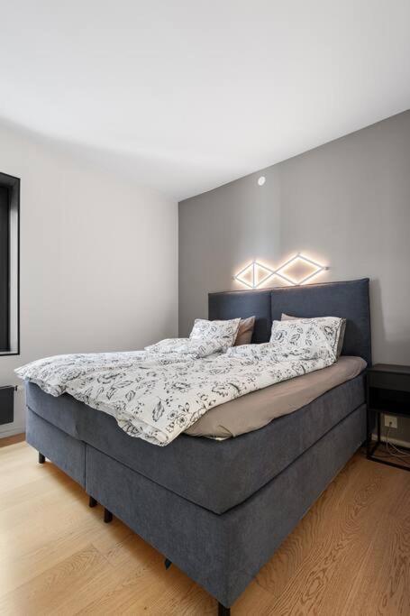 Modern 3Bed Room Sea View Apartment @ Oslo Barcode المظهر الخارجي الصورة