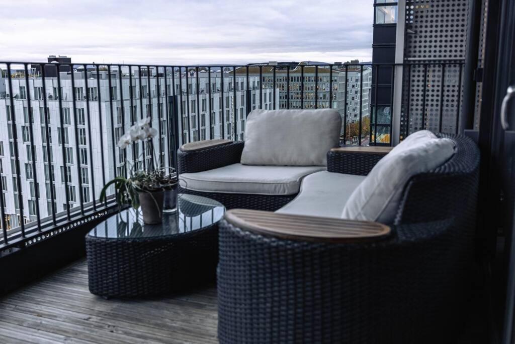 Modern 3Bed Room Sea View Apartment @ Oslo Barcode المظهر الخارجي الصورة